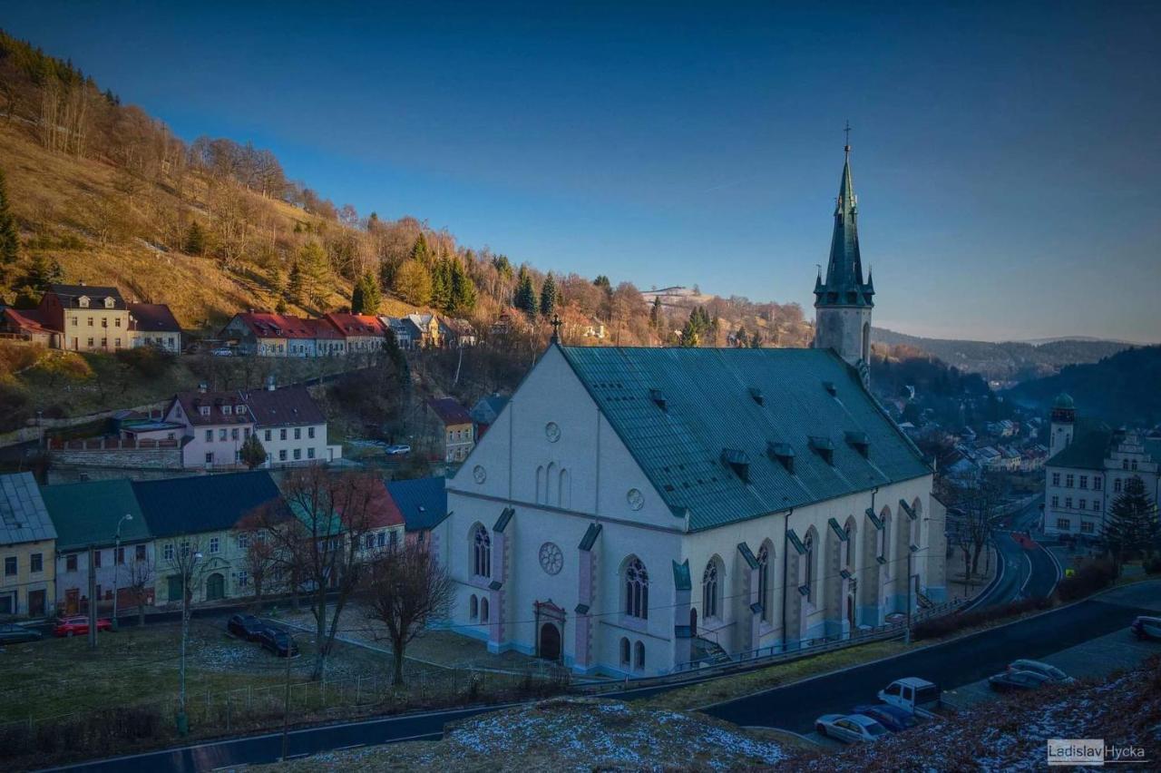 Apartmán Albreit Jáchymov Esterno foto